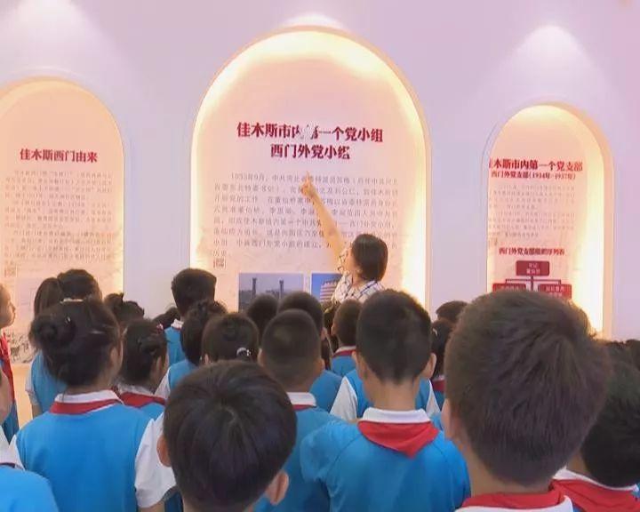 总有做不完的工作|新城控股集团嘉兴海盐吾悦广场